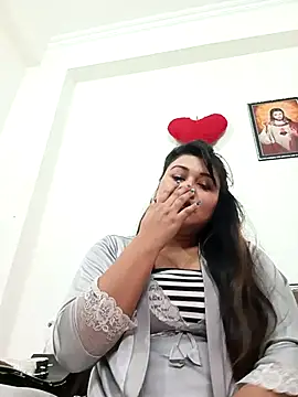 Snapshot of NepalQueen19 chatting on 02/15/25, 01:49 NepalQueen19 online show from 02/15/25, 01:49