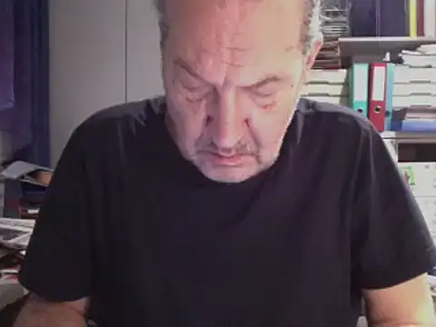 HMStraps01 online show from 01/16/25, 07:28