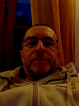 Snapshot of Xavspank2 chatting on 02/08/26, 05:38 Xavspank2 online show from 02/08/26, 05:38