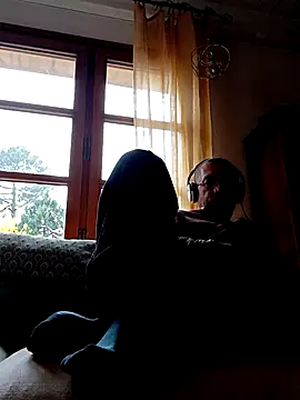 Snapshot of Xavspank2 chatting on 03/22/26, 09:56 Xavspank2 online show from 03/22/26, 09:56