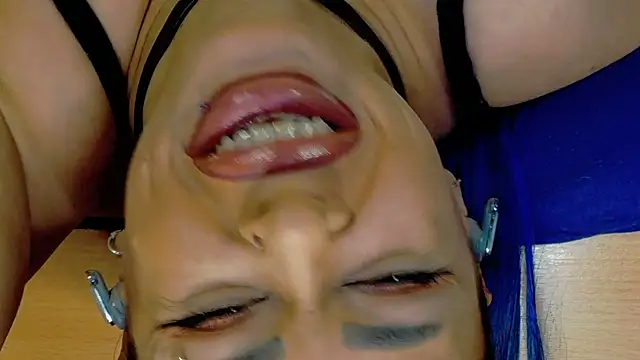 Snapshot of Sophie-Rosenfeld chatting on 10/18/25, 11:00 Sophie-Rosenfeld online show from 10/18/25, 11:00