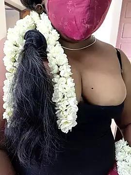 Snapshot of deepikasree chatting on 03/01/25, 06:03 deepikasree online show from 03/01/25, 06:03