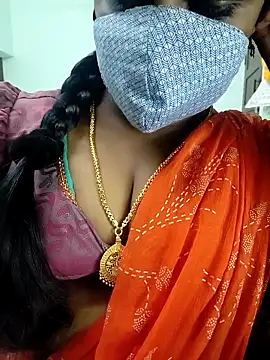 Snapshot of deepikasree chatting on 09/29/25, 06:24 deepikasree online show from 09/29/25, 06:24