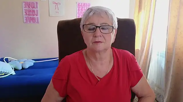 Sandra Snowflake online show from 06/12/26, 12:15