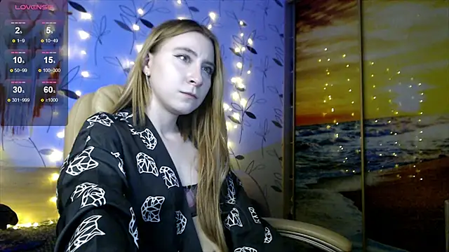 Snapshot of Ivy_dean chatting on 03/04/25, 02:38 Ivy dean online show from 03/04/25, 02:38