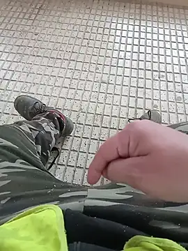 Snapshot of serpensy chatting on 03/05/26, 09:16 serpensy online show from 03/05/26, 09:16