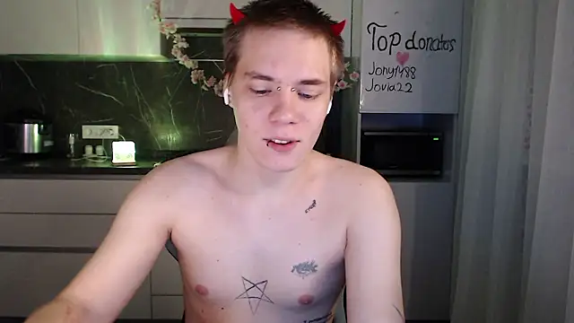 Snapshot of yourlildemon chatting on 03/14/26, 06:24 yourlildemon online show from 03/14/26, 06:24