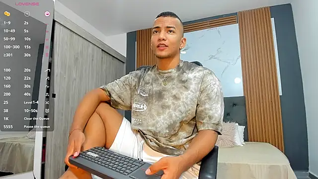 Snapshot of Rafa2004Cruz chatting on 03/19/25, 11:50 Rafa2004Cruz online show from 03/19/25, 11:50