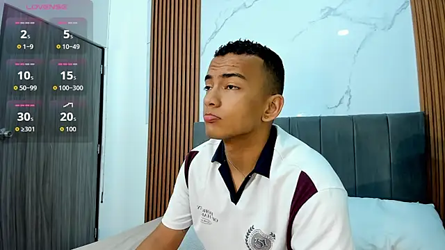 Snapshot of Rafa2004Cruz chatting on 09/19/25, 11:55 Rafa2004Cruz online show from 09/19/25, 11:55