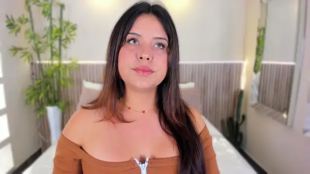 GeorginaReyes online show from 06/22/26, 10:40