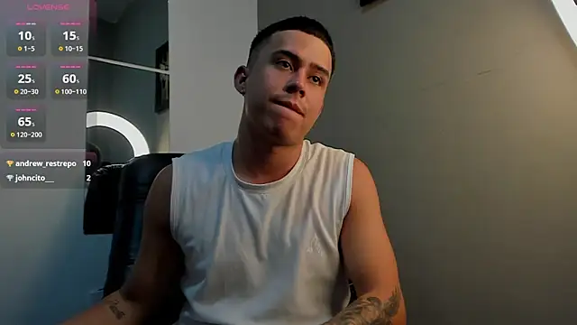 Snapshot of mattiwsmorris_ chatting on 03/25/26, 01:50 mattiwsmorris online show from 03/25/26, 01:50