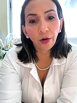 Mrsvictoriaaa online show from 11/23/25, 06:52