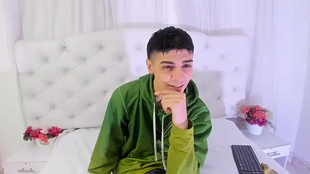 frank jhonsson online show from 10/08/25, 07:11