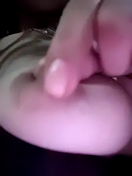 ElaRuil69 online show from 11/30/25, 03:32