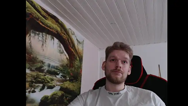 Snapshot of Justforfunc123 chatting on 02/13/26, 12:45 Justforfunc123 online show from 02/13/26, 12:45