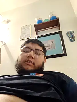 Snapshot of Bigdaddy-Marc chatting on 12/13/25, 11:54 Bigdaddy-Marc online show from 12/13/25, 11:54