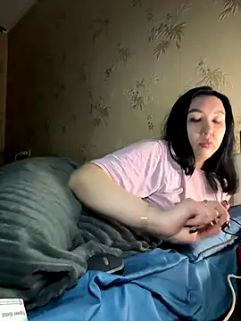 Naughtbaby 2025 online show from 12/02/25, 02:34