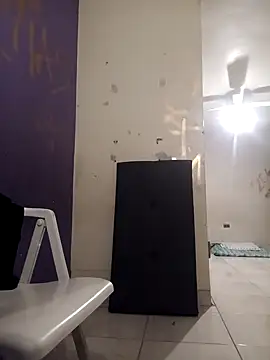 LeonRoots online show from 10/29/25, 06:59