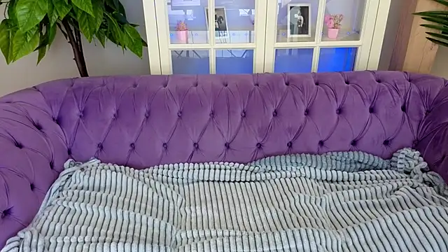 PaigePrado online show from 05/08/26, 05:57
