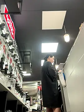 AlishaPrettyBlade online show from 10/13/25, 12:05