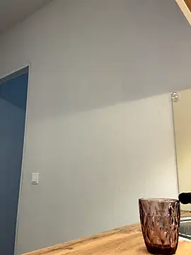 AlishaPrettyBlade online show from 12/19/25, 01:07