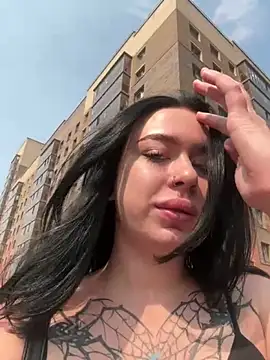 AlishaPrettyBlade online show from 06/17/26, 03:09