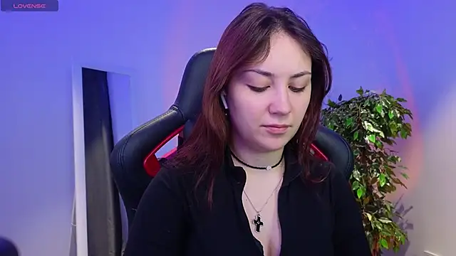 Snapshot of AshleySkott_ chatting on 12/19/25, 09:05 AshleySkott online show from 12/19/25, 09:05