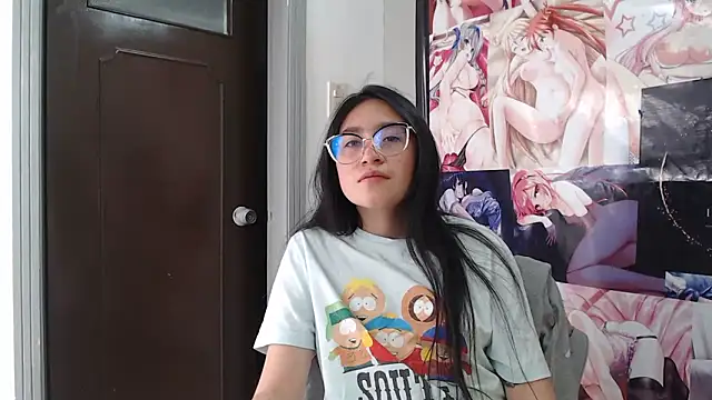 Snapshot of Arielle_lov chatting on 03/03/25, 02:48 Arielle lov online show from 03/03/25, 02:48