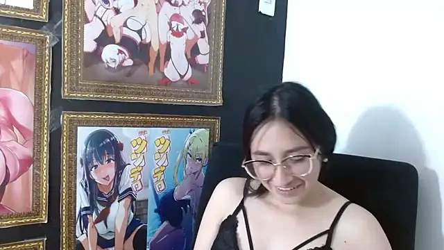 Snapshot of Arielle_lov chatting on 03/07/25, 05:38 Arielle lov online show from 03/07/25, 05:38