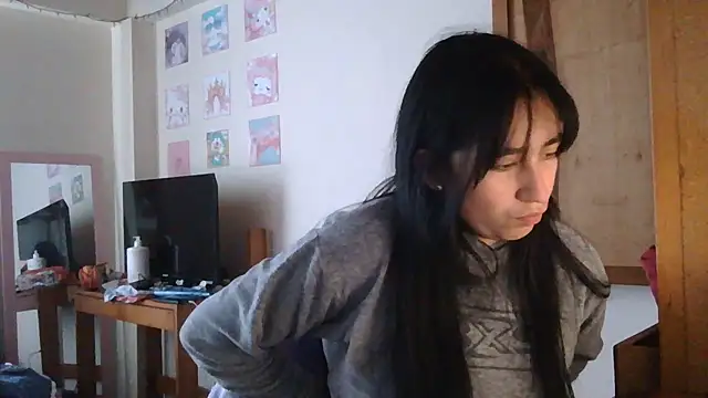 Snapshot of Arielle_lov chatting on 11/02/25, 03:03 Arielle lov online show from 11/02/25, 03:03