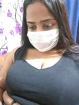 COZY ROZI online show from 10/16/25, 04:41