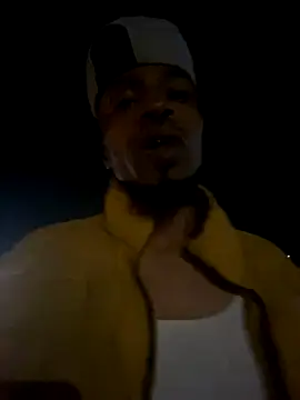 Snapshot of PersianCream77 chatting on 09/11/25, 02:33 PersianCream77 online show from 09/11/25, 02:33