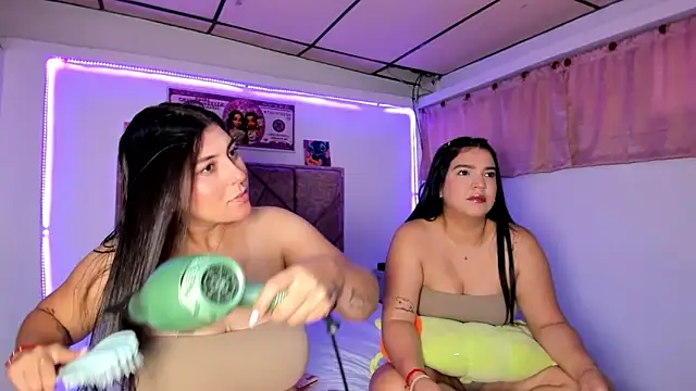 Snapshot of Cristal_Smith20 chatting on 02/25/26, 12:37 Cristal Smith20 online show from 02/25/26, 12:37