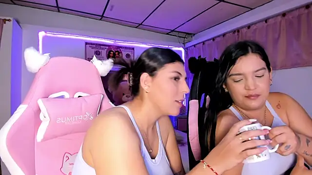 Snapshot of Cristal_Smith20 chatting on 03/14/26, 12:39 Cristal Smith20 online show from 03/14/26, 12:39