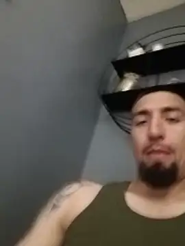 1daddy is here online show from 06/13/26, 06:33