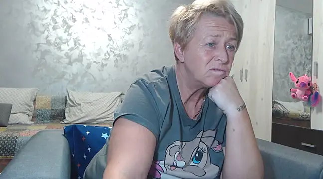 RosesandLillies online show from 02/21/25, 05:53