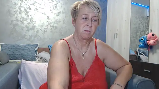 RosesandLillies online show from 02/25/26, 04:49