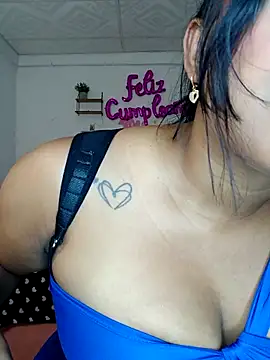 Snapshot of victoria_roussee chatting on 03/03/26, 09:48 victoria roussee online show from 03/03/26, 09:48