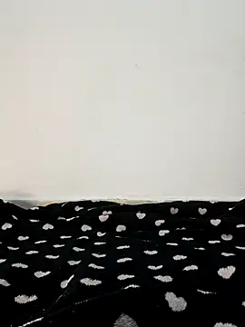 Snapshot of victoria_roussee chatting on 03/15/26, 10:27 victoria roussee online show from 03/15/26, 10:27