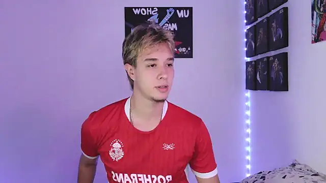 Snapshot of jack_walker190 chatting on 09/27/25, 04:17 jack walker190 online show from 09/27/25, 04:17