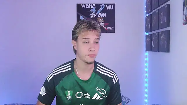 Snapshot of jack_walker190 chatting on 10/15/25, 11:16 jack walker190 online show from 10/15/25, 11:16