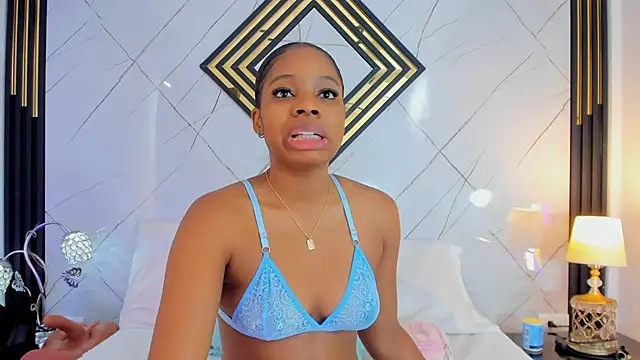 EmilyDiaaz online show from 09/18/25, 12:18