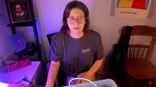 Snapshot of Rosiee69_ chatting on 03/15/26, 01:39 Rosiee69 online show from 03/15/26, 01:39