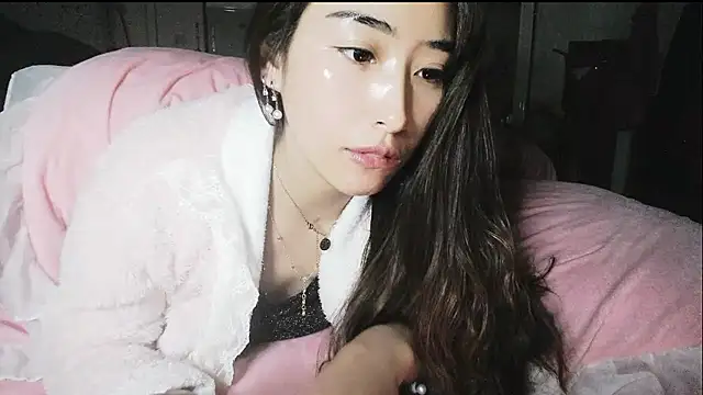 hebe-02 online show from 01/09/26, 02:31