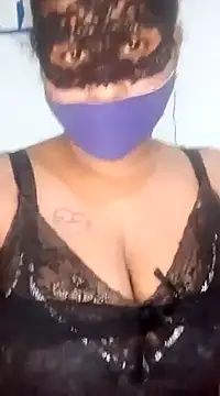 Snapshot of Crazy_Dilu chatting on 03/06/25, 03:13 Crazy Dilu online show from 03/06/25, 03:13