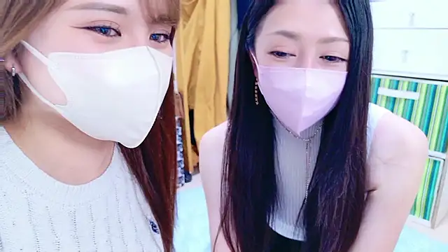 noa chi online show from 10/06/25, 04:43