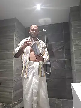 Snapshot of Mrnutella chatting on 03/18/25, 02:25 Mrnutella online show from 03/18/25, 02:25