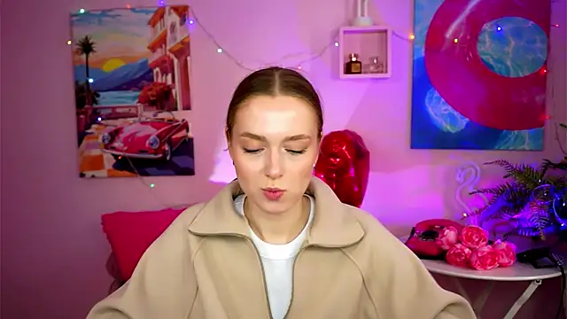 Snapshot of JenniferGraces chatting on 02/26/25, 11:20 JenniferGraces online show from 02/26/25, 11:20