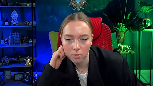 Snapshot of JenniferGraces chatting on 03/06/25, 11:36 JenniferGraces online show from 03/06/25, 11:36