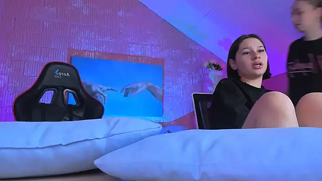 Snapshot of JenniferGraces chatting on 02/27/26, 09:04 JenniferGraces online show from 02/27/26, 09:04